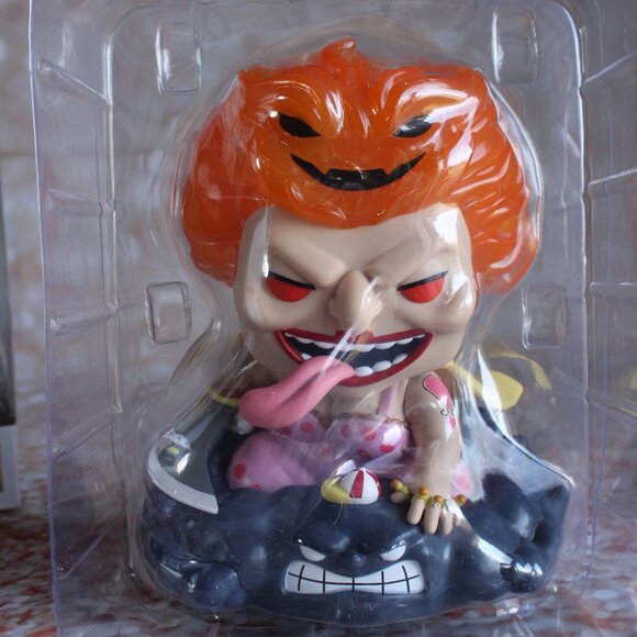 Funko POP Animation Deluxe One Piece Big Hungry Mom 1268 - Picture 8 of 12